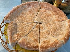 新疆马尔龙烤馕-马尔龙新疆饭店·清真(瑞景店)