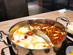 鸳鸯养生锅-老鼎旺安格斯牛肉火锅(衡艺广场店)