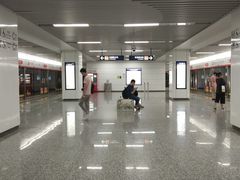 -盈丰路(地铁站)