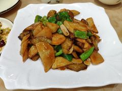 -全家福东北菜(联谊花园宜康苑店)