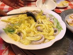 菊花生鱼片-龙桥私厨·姜花菊花过桥鱼·顺德菜(容桂店)