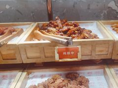 -山焱·炭火自助烤肉(周浦万达店)