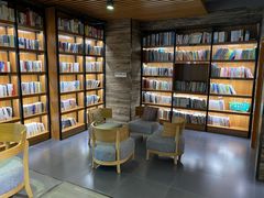-独秀书房(出版大厦店)