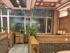 -咱屯子铁锅炖直营店(南湖大路店)