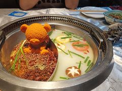 小辣熊鸳鸯-红辣椒·川菜·火锅(张杨路店)