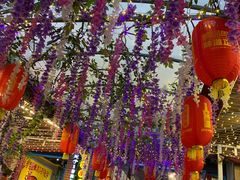 -钢管厂五区小郡肝串串香(蜀都万达店)
