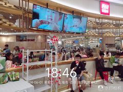 -百联川沙购物中心
