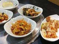 -牛信亭韩国料理·炭火烤肉(紫藤路店)