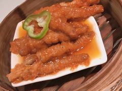 -新大咀港式茶餐厅(宝山万达店)