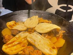 地锅鸡-眷江南之小蓝鲸(王府大街店)