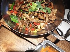 -绿茶餐厅(同成街华联店)