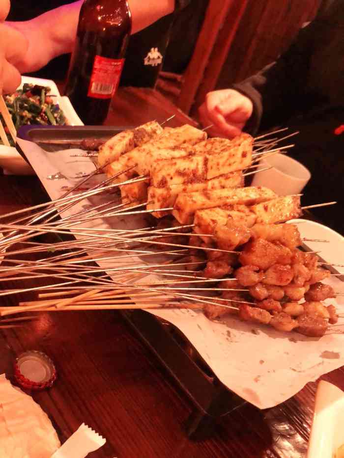 清真·凤凰楼·海鲜烧烤家常菜(河北大街店)