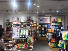 -三福时尚(三峡广场华夏银座店)