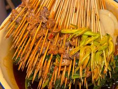 -拈签一笑黄牛肉辣卤串串