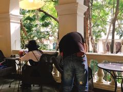 大堂-星巴克臻选(广州沙面店)