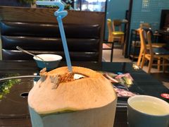 -东椰·海南椰子鸡火锅(朝阳门店)