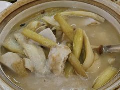 沙白芋仔煲-台山第一家兴华黄鳝饭·黄鳝婆(开平店)