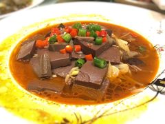 -老季市·三代非遗传承·地标美食老汁鸡(工农路店)