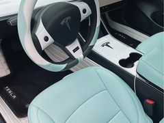 -TESLA 特斯拉(上海太古汇体验店)