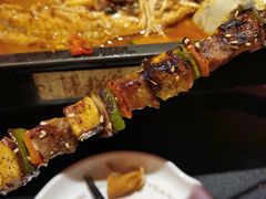 菠萝烤牛肉-探鱼·鲜青椒爽麻烤鱼(银泰城店)