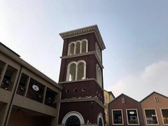 -王府井奥莱临潼小镇(临潼店)