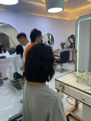 -Show fa salon 秀发沙龙