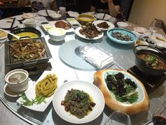 -鸭王烤鸭店(三里河店)