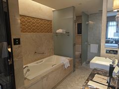 -西安赛瑞喜来登大酒店