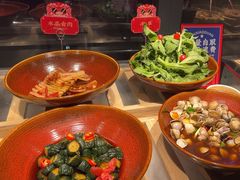 -芝小官毛肚火锅海鲜自助(苏州吴江区万宝店)