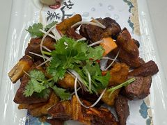 -三江源美食城