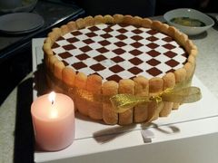 棋格-伊诺仕蛋糕
