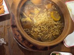 -阿润打边炉·鲜切鸡煲(华漕店)