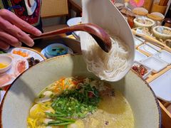 -芸南道·过桥米线(昆明老街旗舰店)