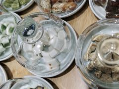 -阮大兴糕团(杭州西湖银泰百货店)