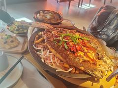 -鸣记脆皮烤鱼·海鲜烤鱼(三八广场店)
