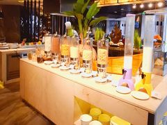 -红咖啡西餐厅·自助餐(惠州翡翠山华美达酒店)