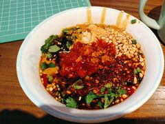 -蔡婶牛腩牛杂煲(长安万科店)