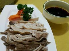 -侬佳蒸菜馆(听潮店)