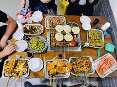 -老广烧烤(骆驼山康馨园店)