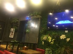 -愉肴麻辣香锅(中山路店)