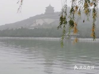 ️景点:颐和园画中游 交通:北京海淀颐和园