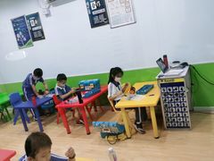 -乐博乐博少儿编程·乐高机器人编程·信息学竞赛(百仕达校区)