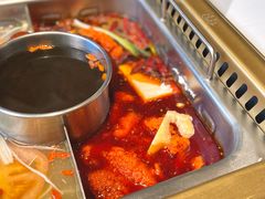 现炒底料人气鸳鸯锅-雾都渣渣火锅(南城智汇城店)