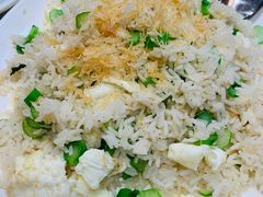 瑶柱蛋白炒饭-香港新发烧腊茶餐厅(水围店)