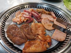 -明洞轩正统韩国自助烤肉大渡口店(新天泽国际广场店)