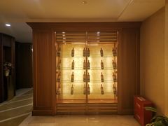 -山明水秀大饭店