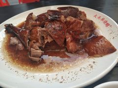 烧鹅四分之一只-黄连大头华烧鹅店(大良店)