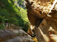 -黑龙潭风景区