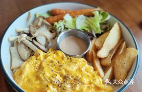 American Mushroom Egg Brunch