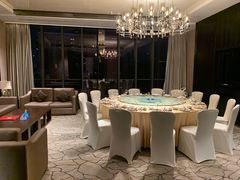 -广州天河希尔顿酒店